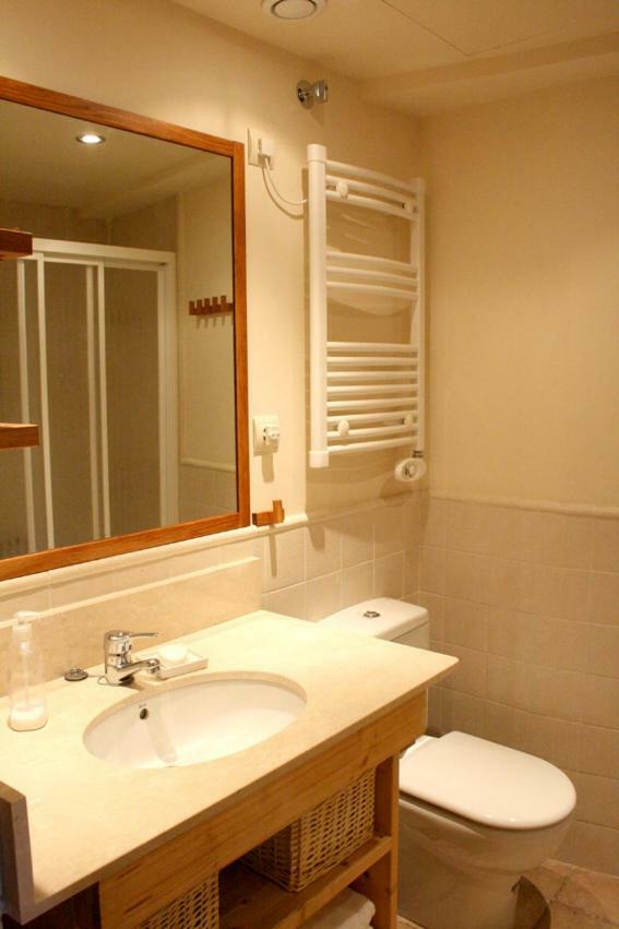 Groc Fluvia Appartement *